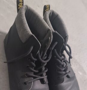 Dr Martens